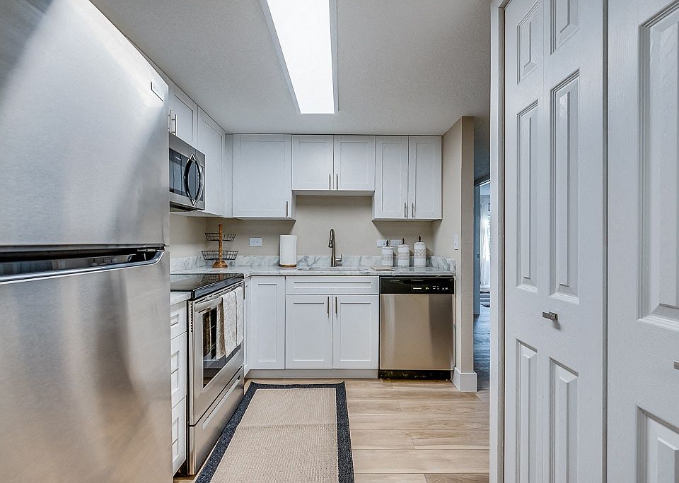 1st image of 10 Bishop Blvd #11-108