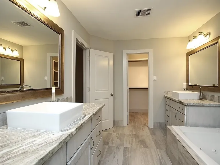 5250 Birdwood Rd — Photo 12