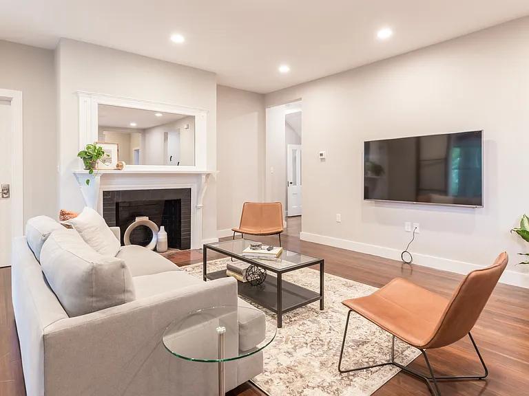 65 Beech Glen St #1 — Photo 7
