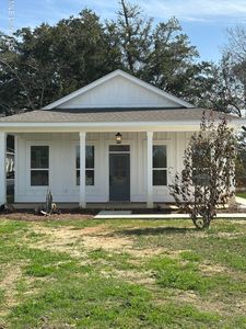 821 Central Ave, Bay Saint Louis, MS, 39520