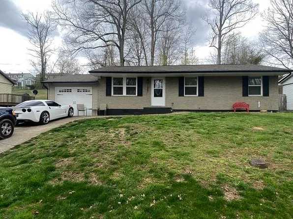 1607 Mary Ellen Dr, Flatwoods, KY 41139