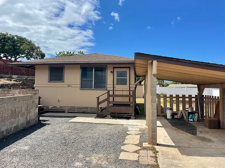 Ohana with Carport