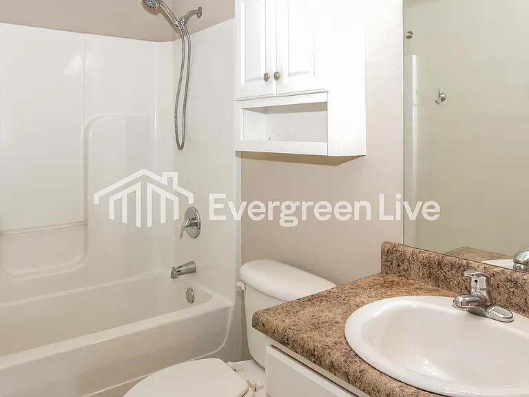 28095 Chasebrook Dr — Photo 13