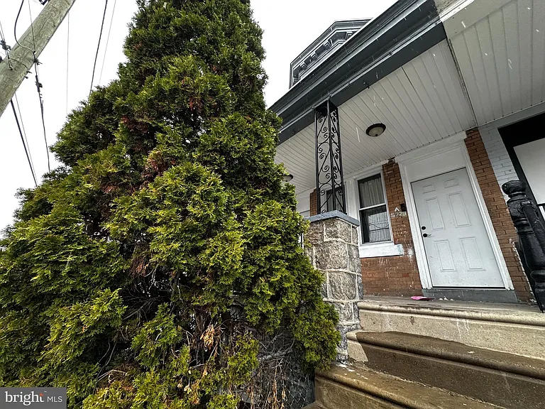 5729 Pine St #2 — Photo 20