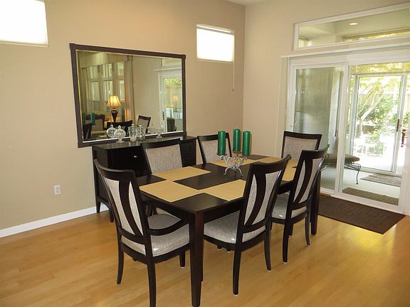 5th image of 332 Rosestone Ct