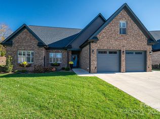 4290 Holly Cir NE, Conover, NC 28613