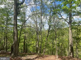 Seldom Seen Rd, Great Cacapon, WV 25422