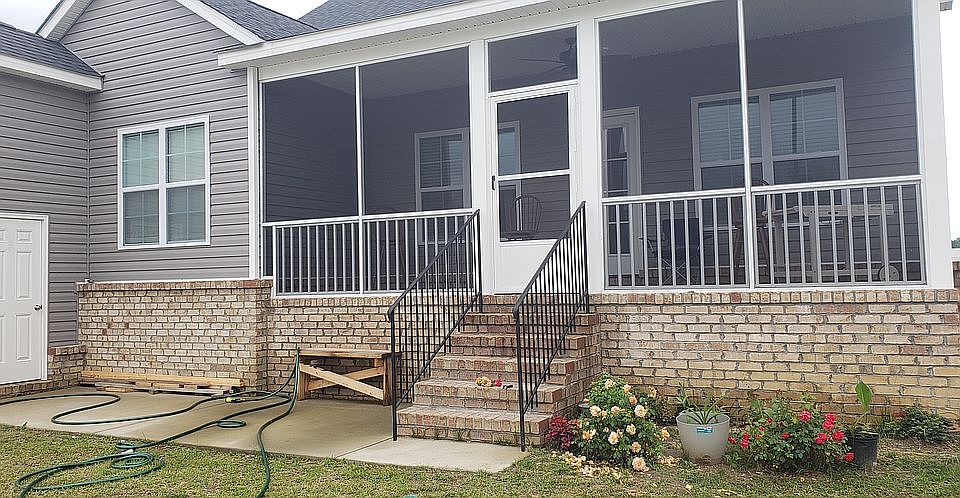 1st image of 190 Brunswick Dr