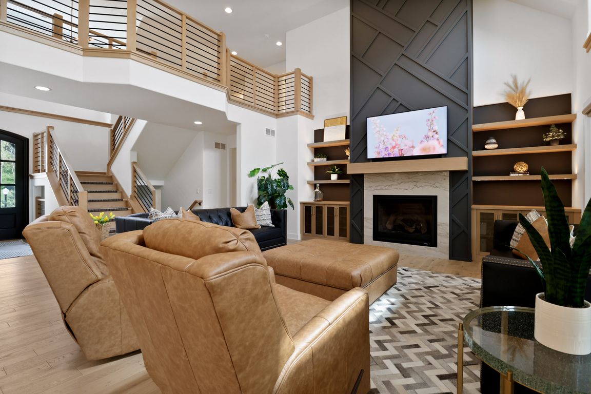 next background image