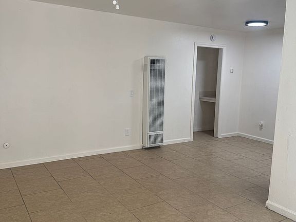 2nd image of 4067 42nd St #L4067-2