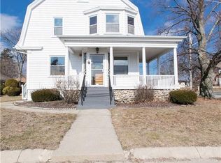 789 Park Ave, Cranston, RI 02910