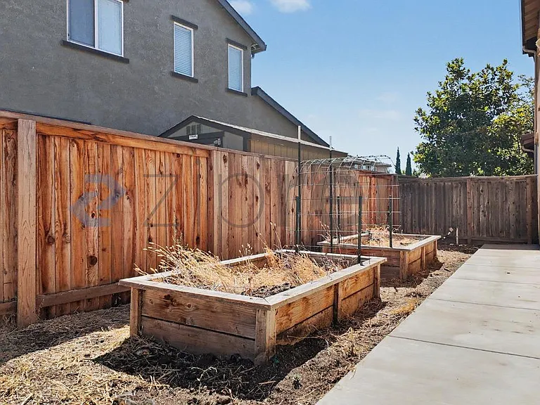 9749 Shanelyn Way — Photo 66