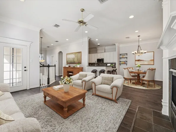 5208 Blossom St Unit 5, Houston, TX 77007