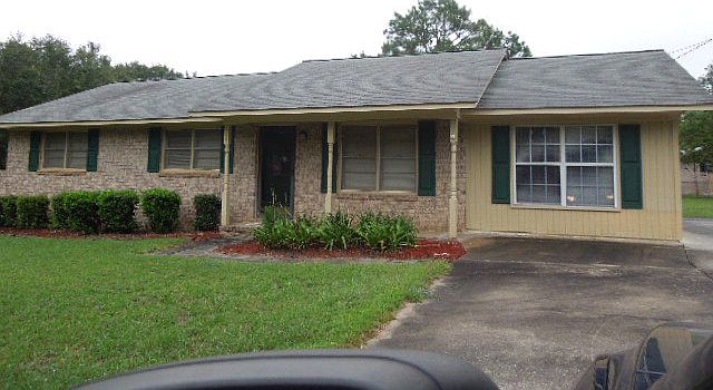 1st image of 117 Redwood Dr