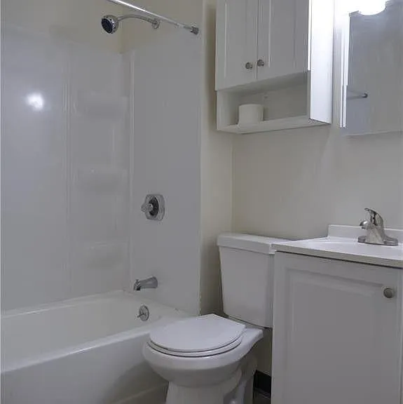 1290 Gladys Ave #2 — Photo 2