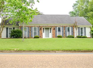 7969 Cross Ridge Dr, Germantown, TN 38138