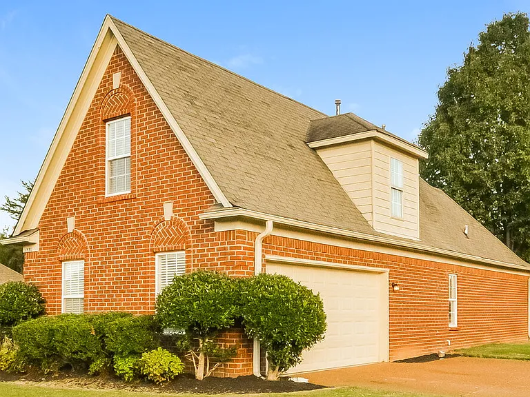 1550 Far Dr — Photo 4