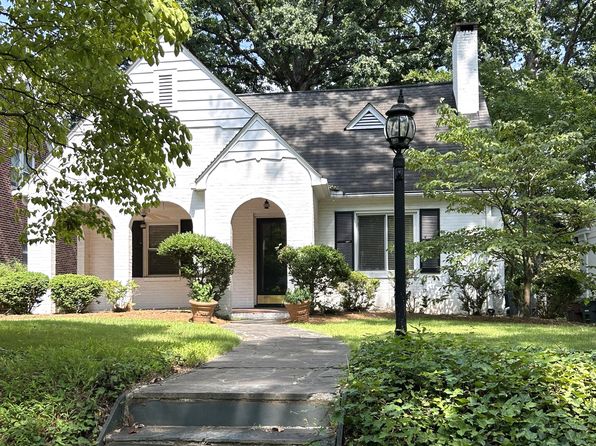 207 Kensington Rd