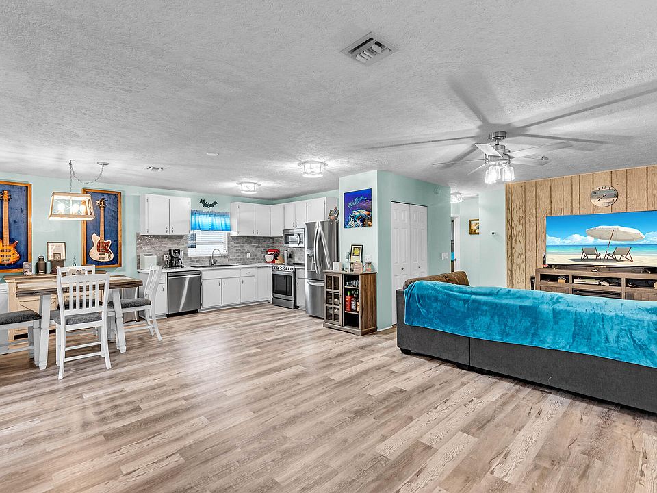 1st image of 29312 Coconut Palm Dr