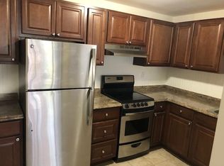 47 Bacon St #2B, Waltham, MA 02451