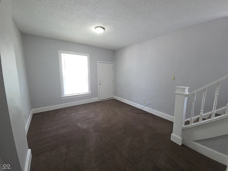 518 W 28th St — Photo 6