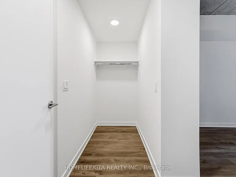 65 Mutual St #309 — Photo 28