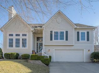 16545 W 155th Pl, Olathe, KS 66062