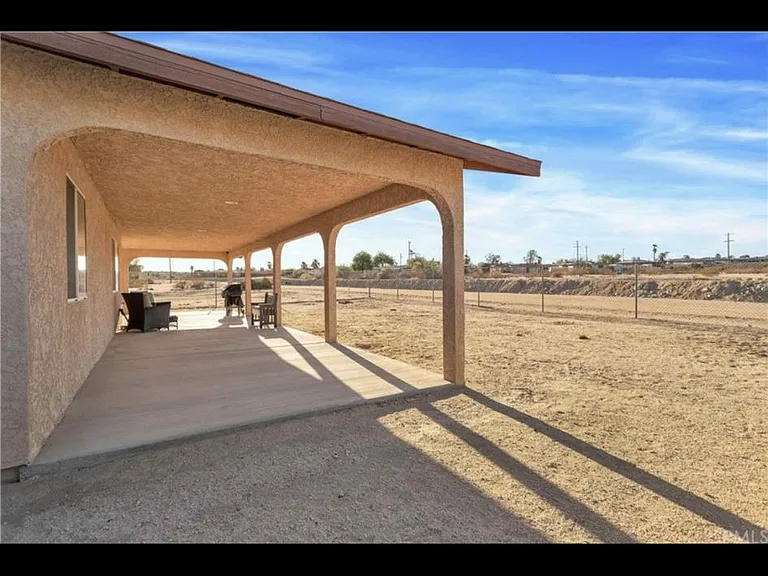 73596 Buena Vista Dr — Photo 31