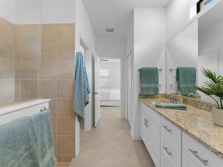 1536 Saddlewood Cir — Photo 29
