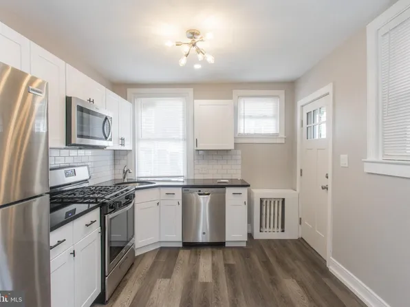 5723 Dunlap St, Philadelphia, PA 19131