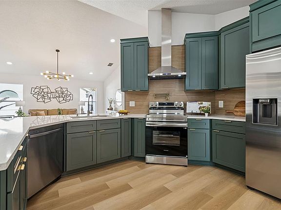 5th image of 8443 Ridgebrook Cir