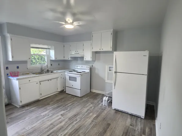 9234 Rippard Ave, Norfolk, VA 23503