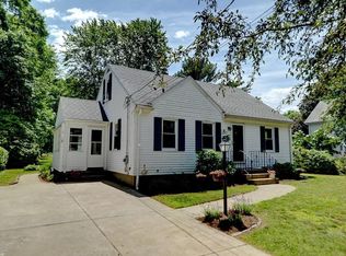 90 Deanville Rd, Attleboro, MA 02703