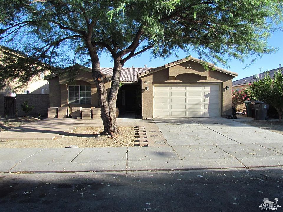 1st image of 85935 Avenida Aleenah