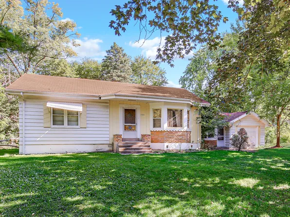 12555 S 76th Ave, Palos Heights, IL 60463