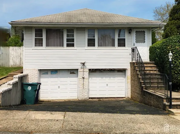 694 Vincent Pl, Perth Amboy, NJ 08861