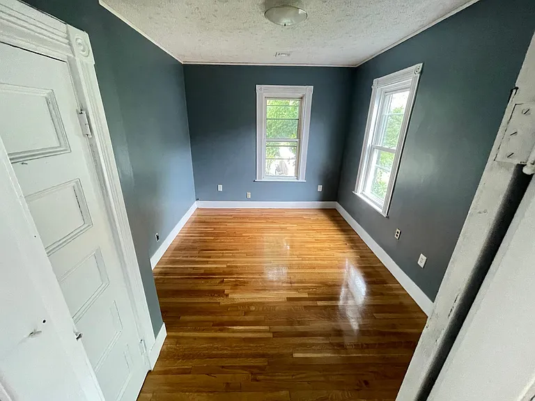 17 Gaylord St #3 — Photo 4