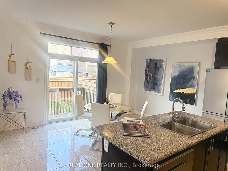 39 Mowder Dr — Photo 9