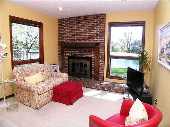 5th image of 1453 E Lakeside Dr