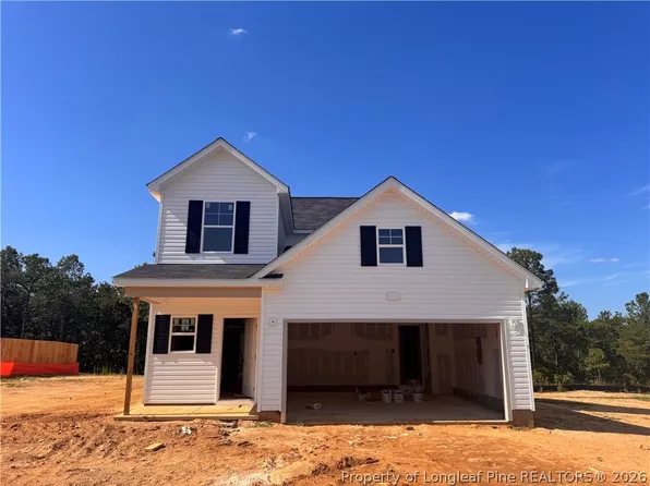 75 Colorado Ct, Spring Lake, NC 28390