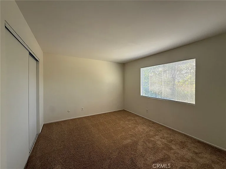 21417 Germain St — Photo 21