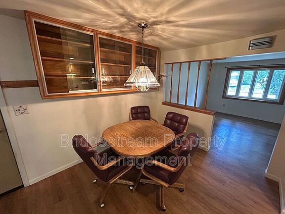 4th image of 7281 Klyemore Dr