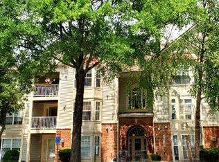 18707 Sparkling Water Dr APT 201, Germantown, MD 20874