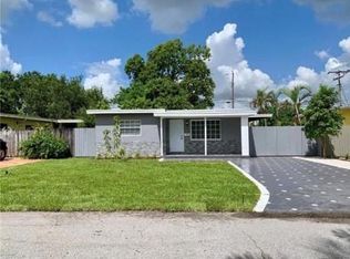 112 SW 67th Ave, Hollywood, FL 33023