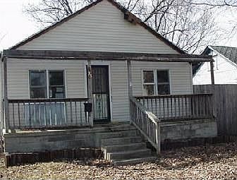 1st image of 33 W Alden Ave