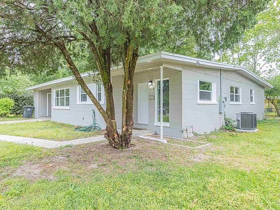2nd image of 210 Saint Regis Dr