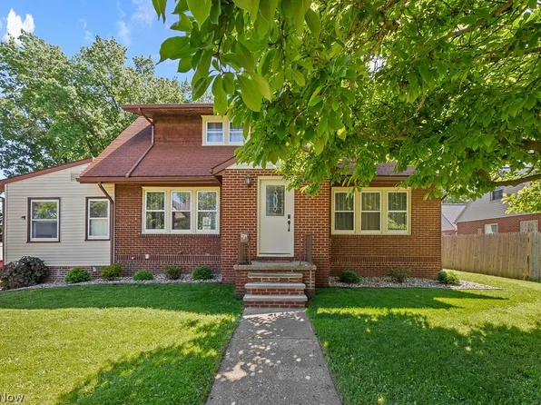 2234 Ridgewood Ave, Alliance, OH 44601