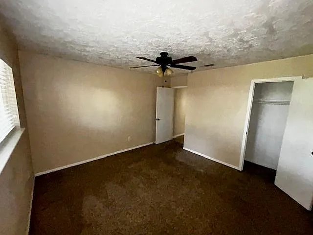 9631 Dundalk St — Photo 9