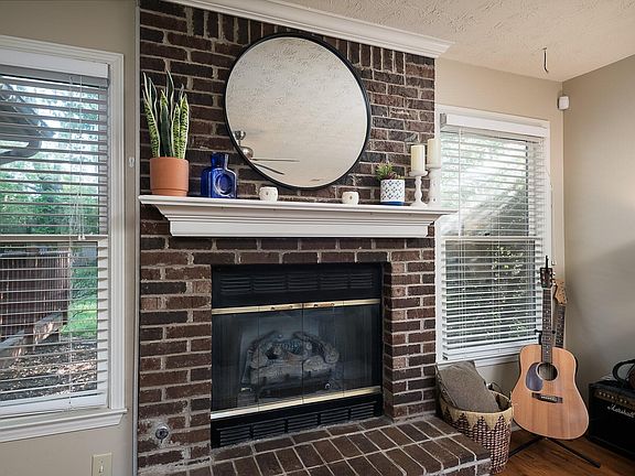 5th image of 3677 White Pine Dr