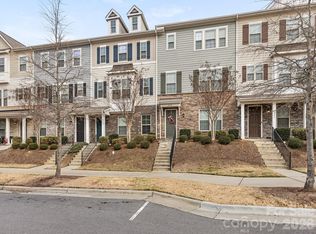 9533 Ainslie Downs St, Charlotte, NC 28273